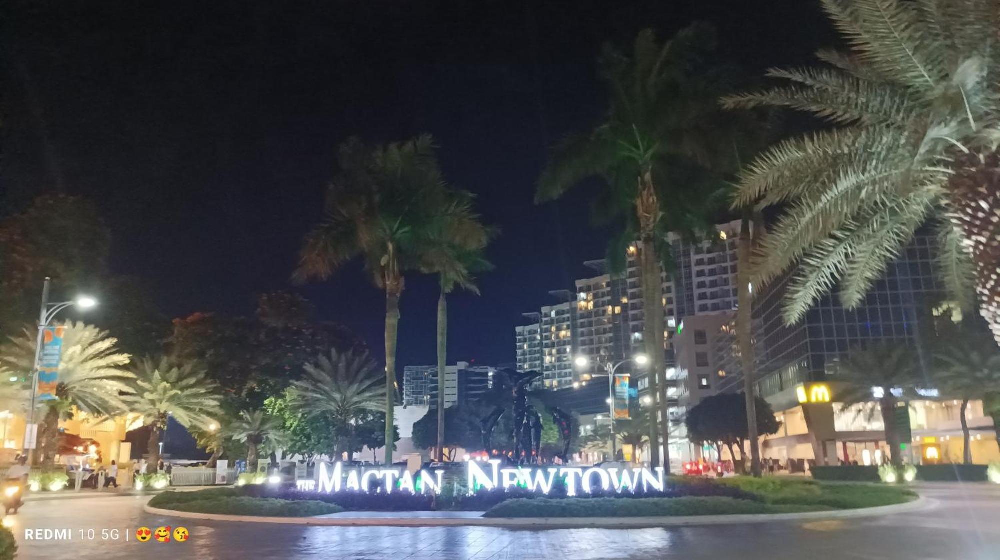 Mactan Newtown Beach Condo Мактан Экстерьер фото